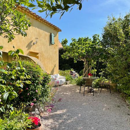 Sainte Victoire Le Cabanon Villa Puyloubier Exterior photo