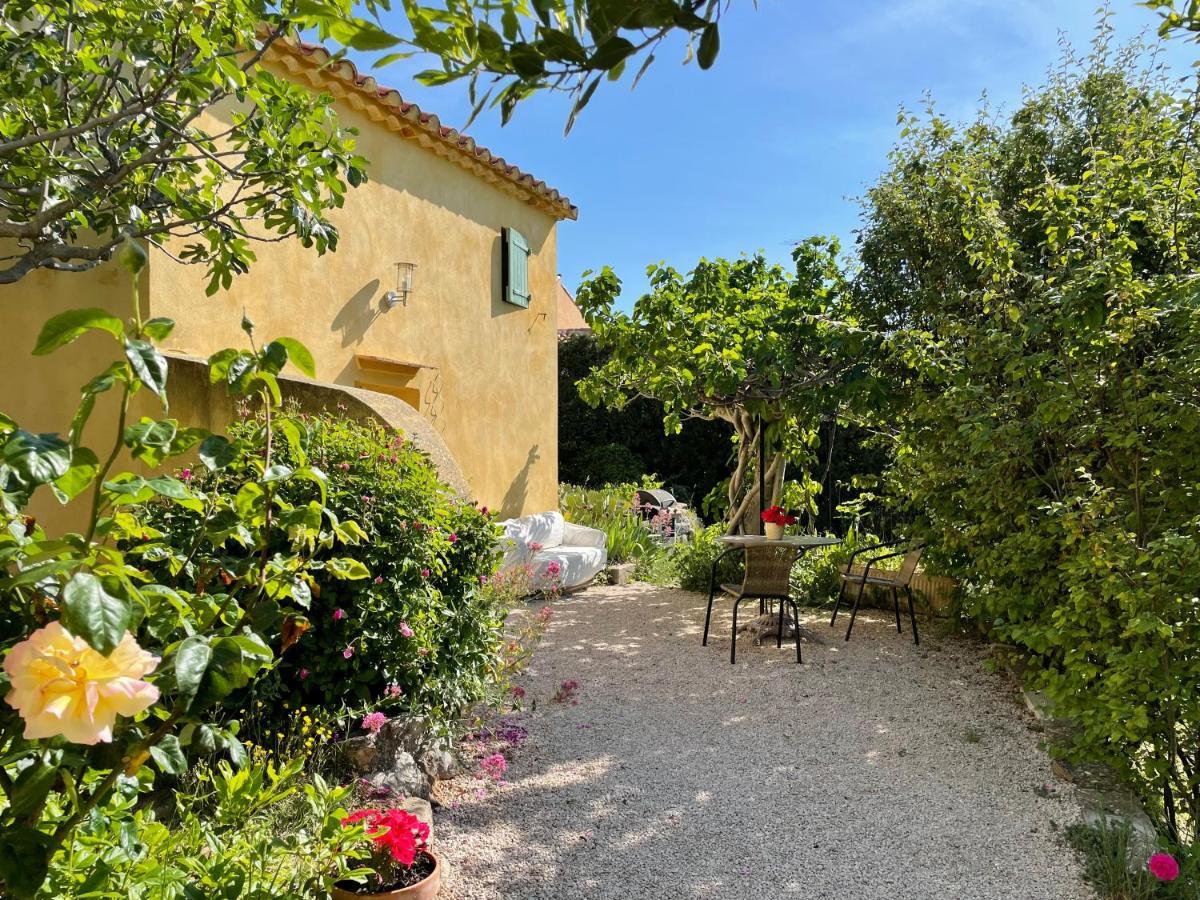 Sainte Victoire Le Cabanon Villa Puyloubier Exterior photo
